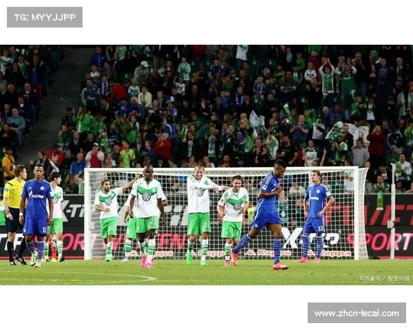 埃尔切对莱万特下半场开始,比分暂为1-1